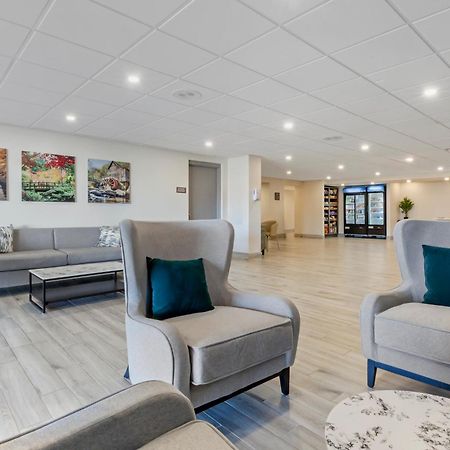 Comfort Inn & Suites Beaver Dam Ngoại thất bức ảnh