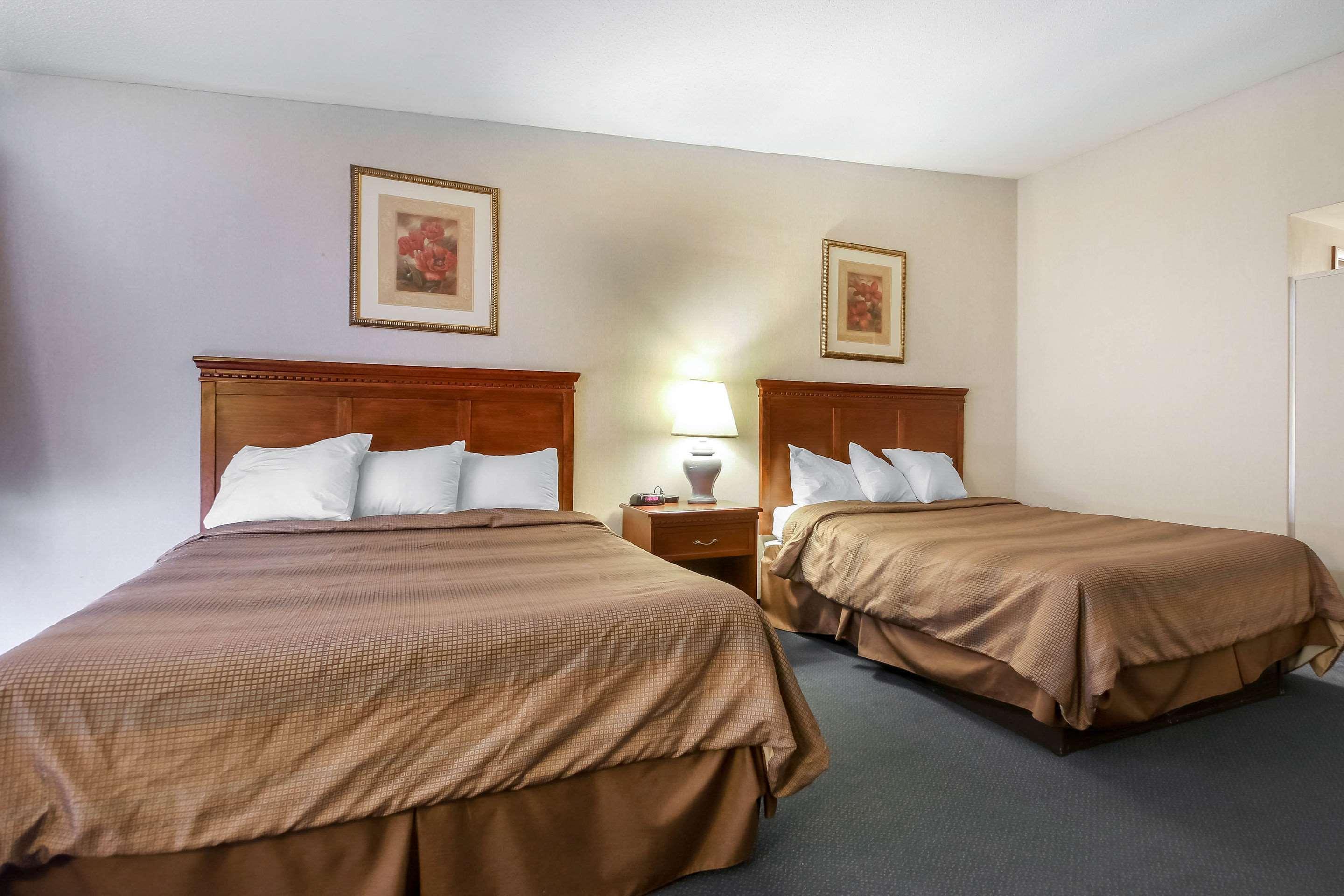 Comfort Inn & Suites Beaver Dam Ngoại thất bức ảnh