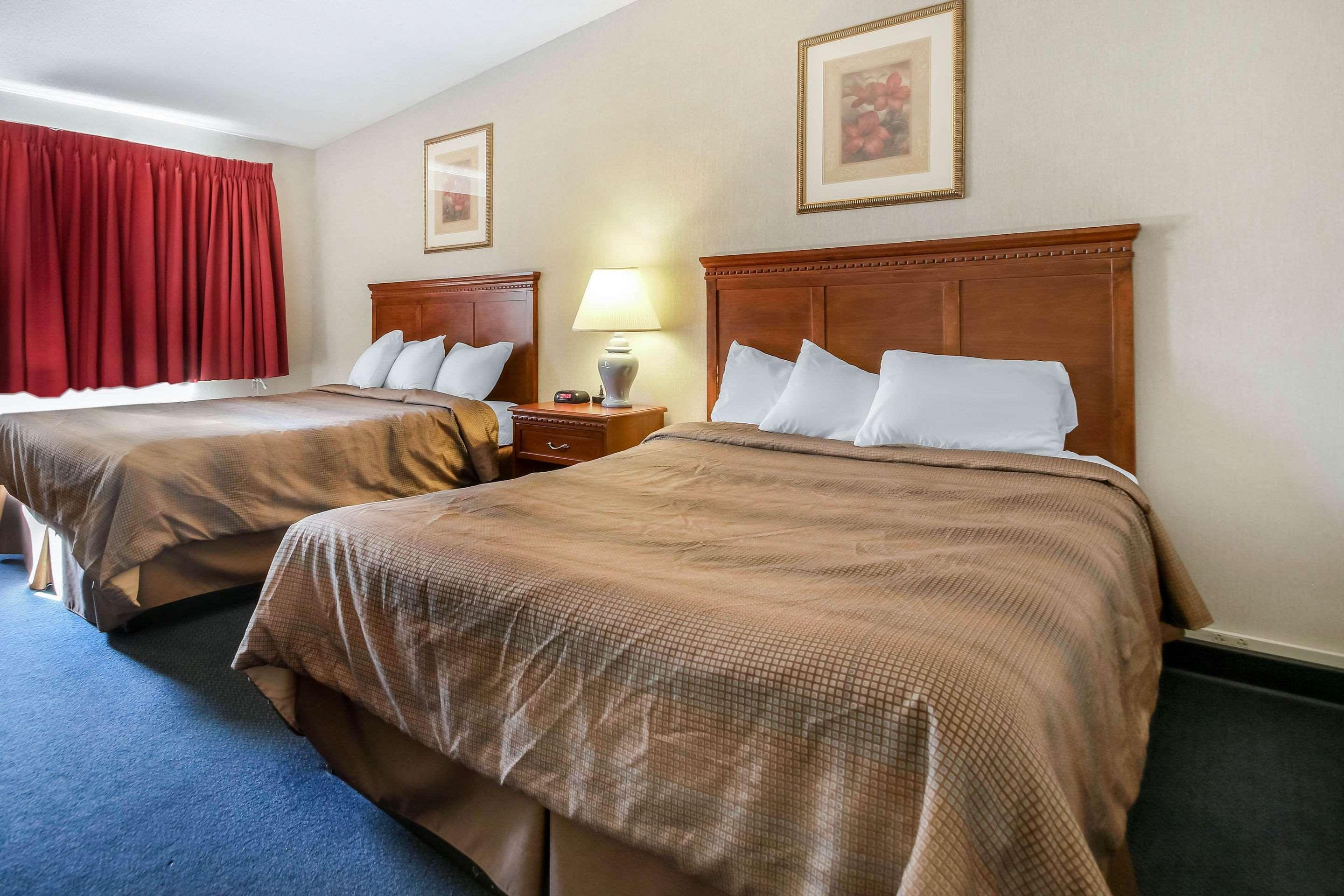 Comfort Inn & Suites Beaver Dam Ngoại thất bức ảnh