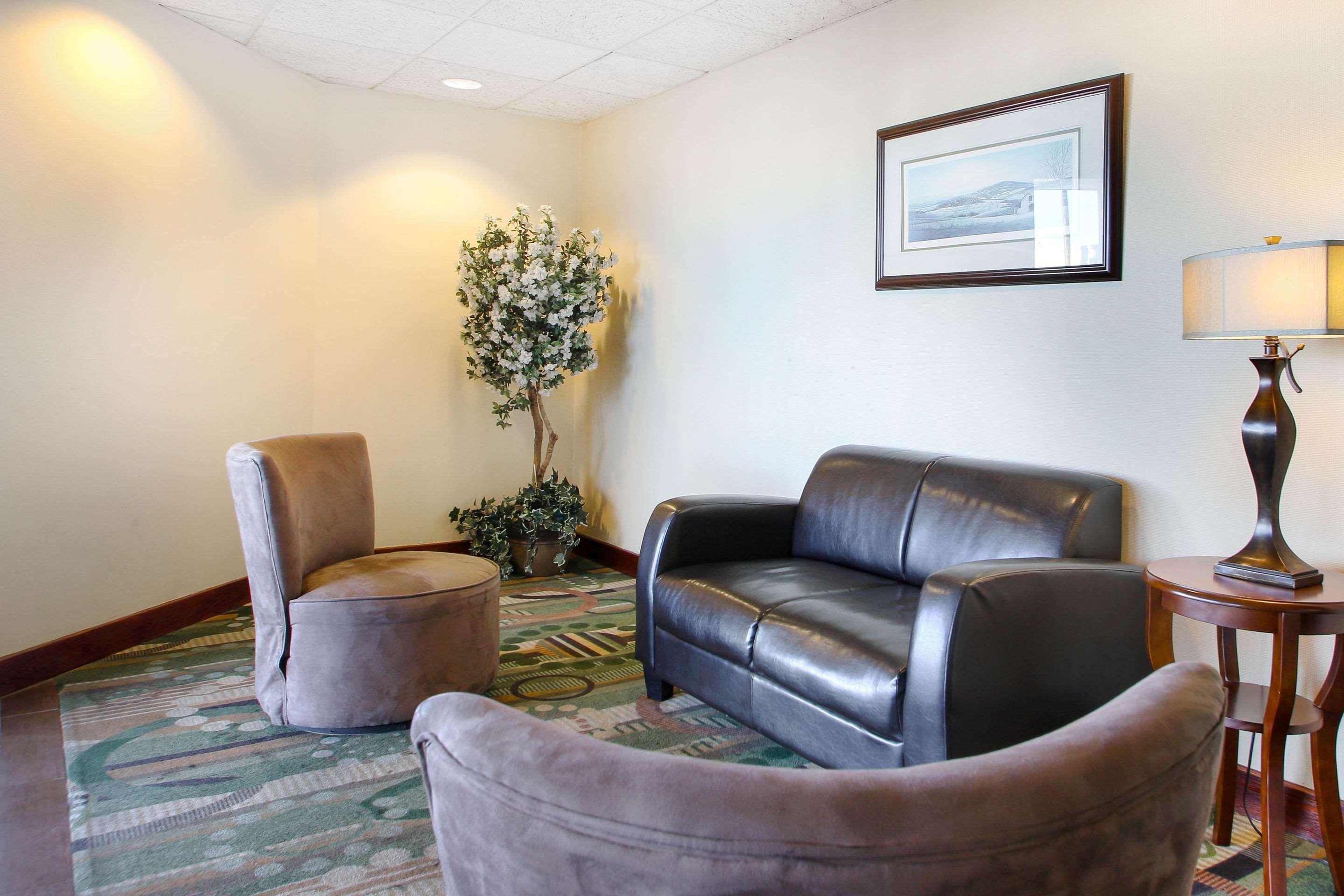 Comfort Inn & Suites Beaver Dam Ngoại thất bức ảnh
