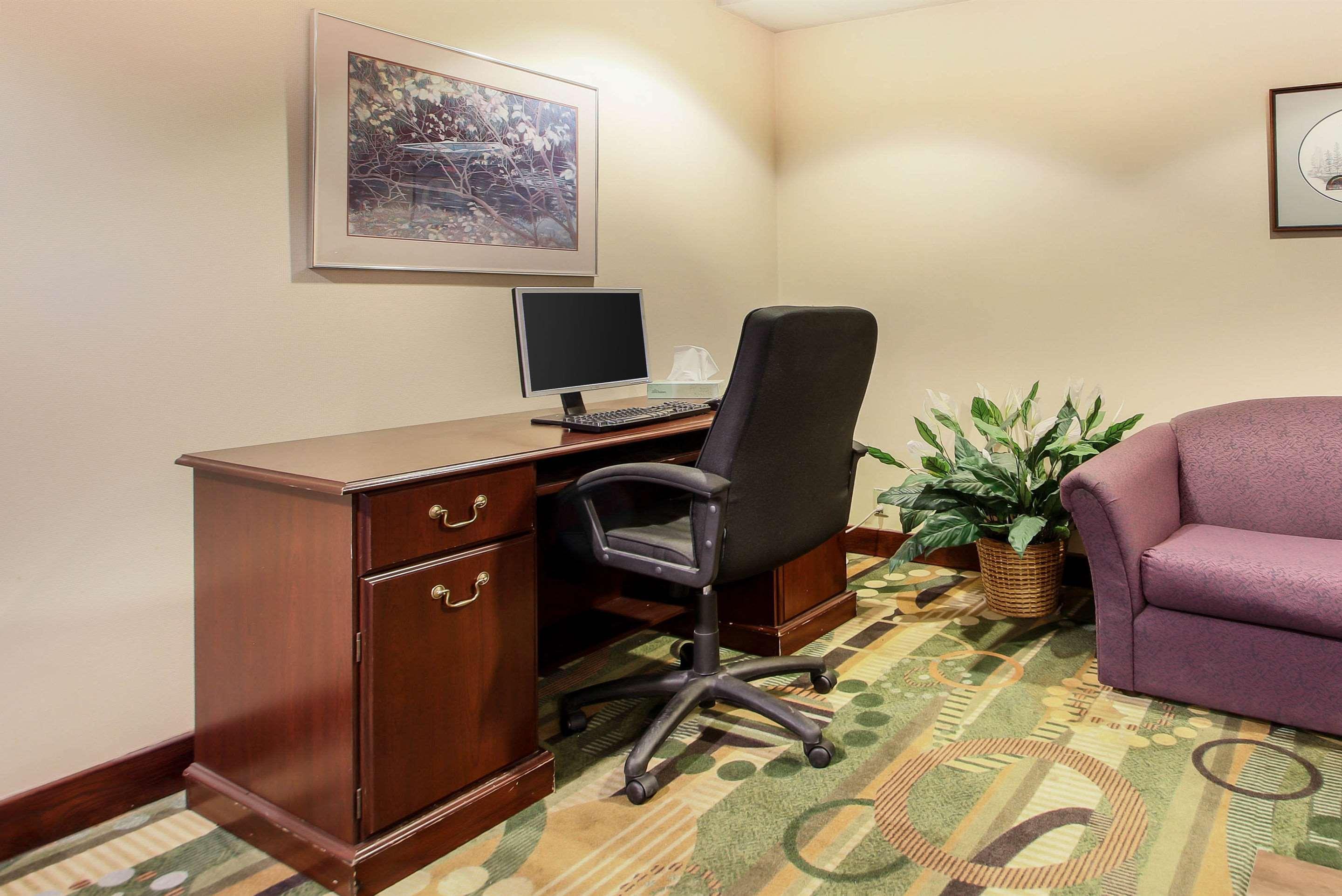 Comfort Inn & Suites Beaver Dam Ngoại thất bức ảnh