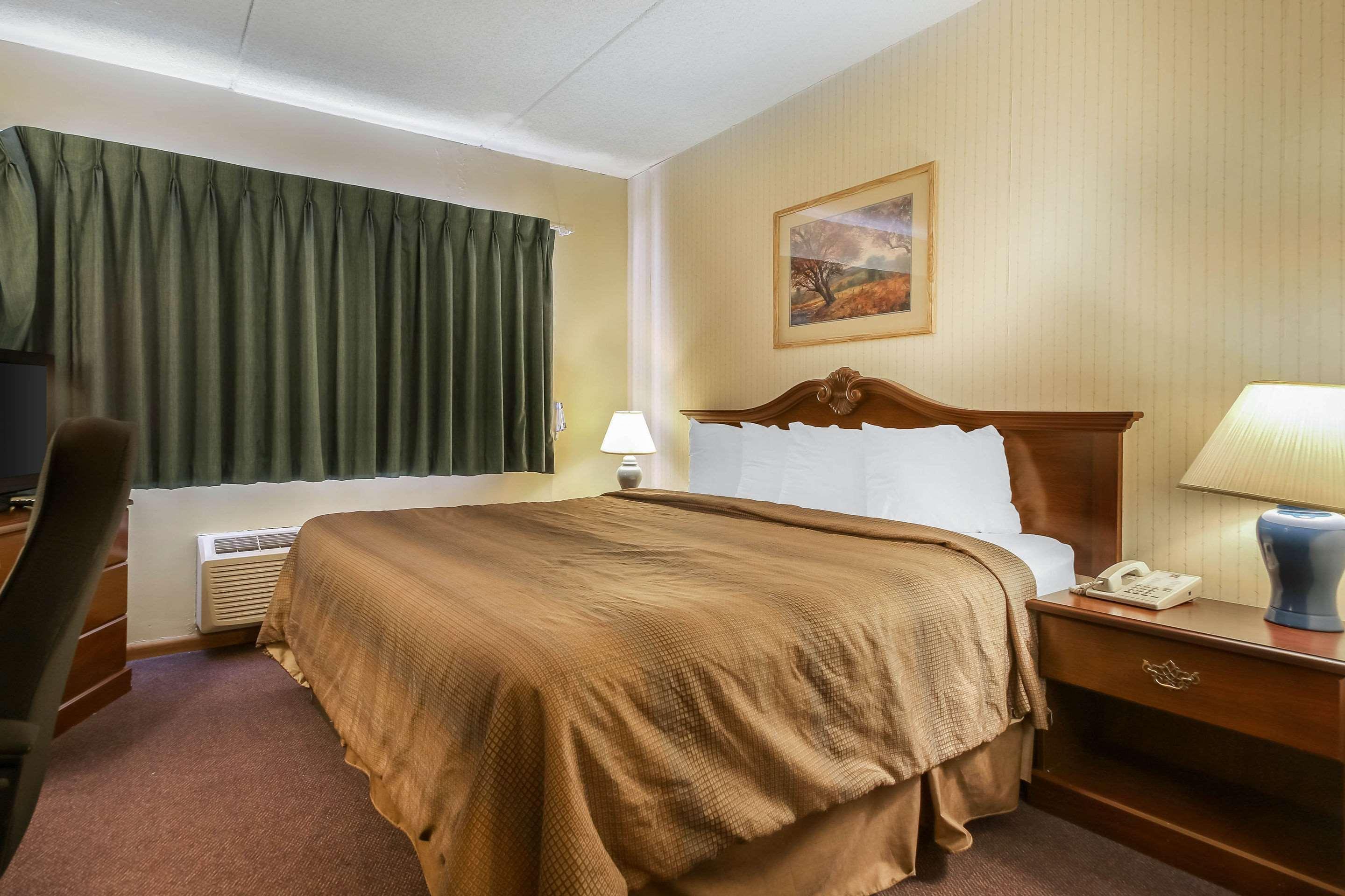Comfort Inn & Suites Beaver Dam Ngoại thất bức ảnh