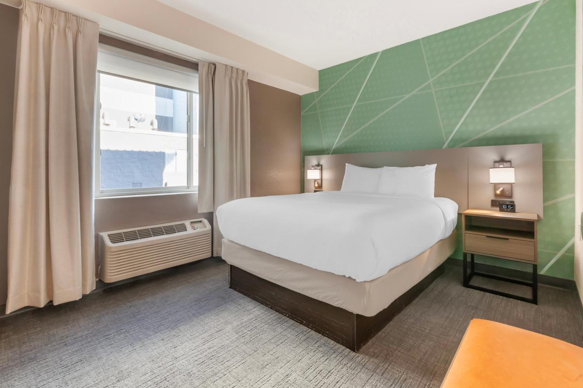 Comfort Inn & Suites Beaver Dam Ngoại thất bức ảnh